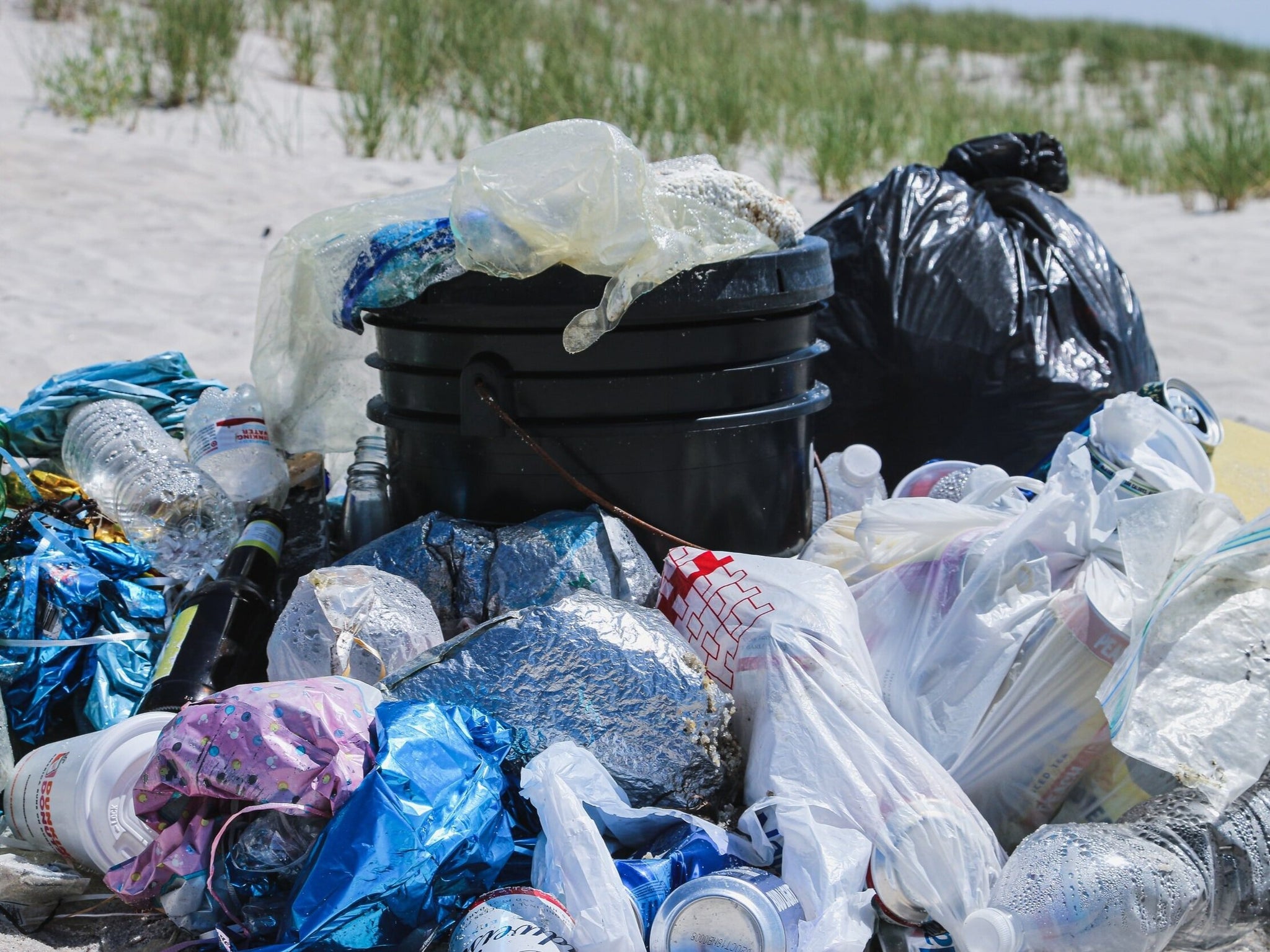 Lutter contre la pollution plastique : 4 habitudes à prendre